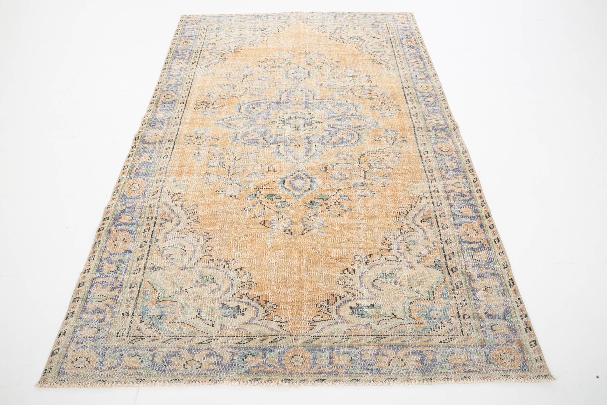 5x8 Pale Orange Classic Turkish Vintage Rug, 169x254Cm SK5187