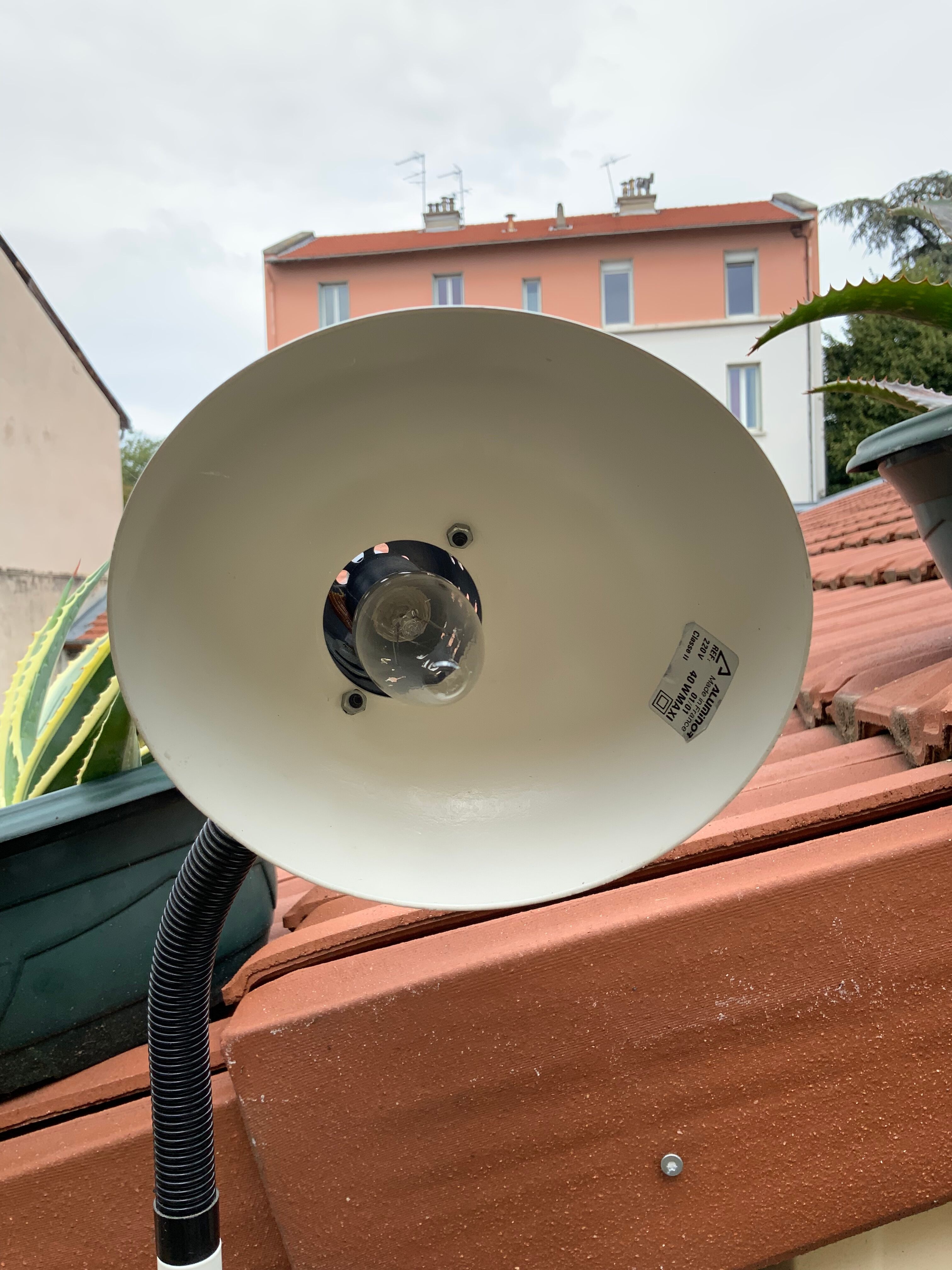 Vintage desk lamp aluminor made in france white and black metal and plastic