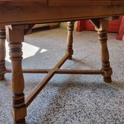 Table avec rallonges intégrées rénovée