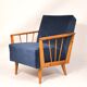 Fauteuil années 60 retapissé velours bleu