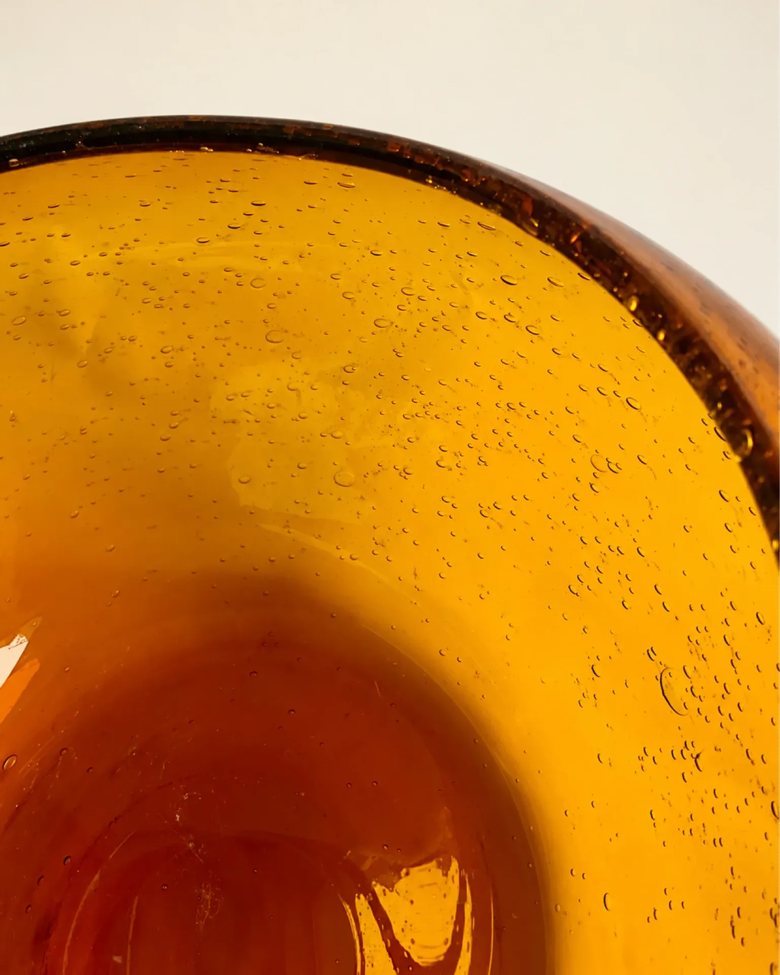 Large amber bubble glass bowl signed Biot – Vintage