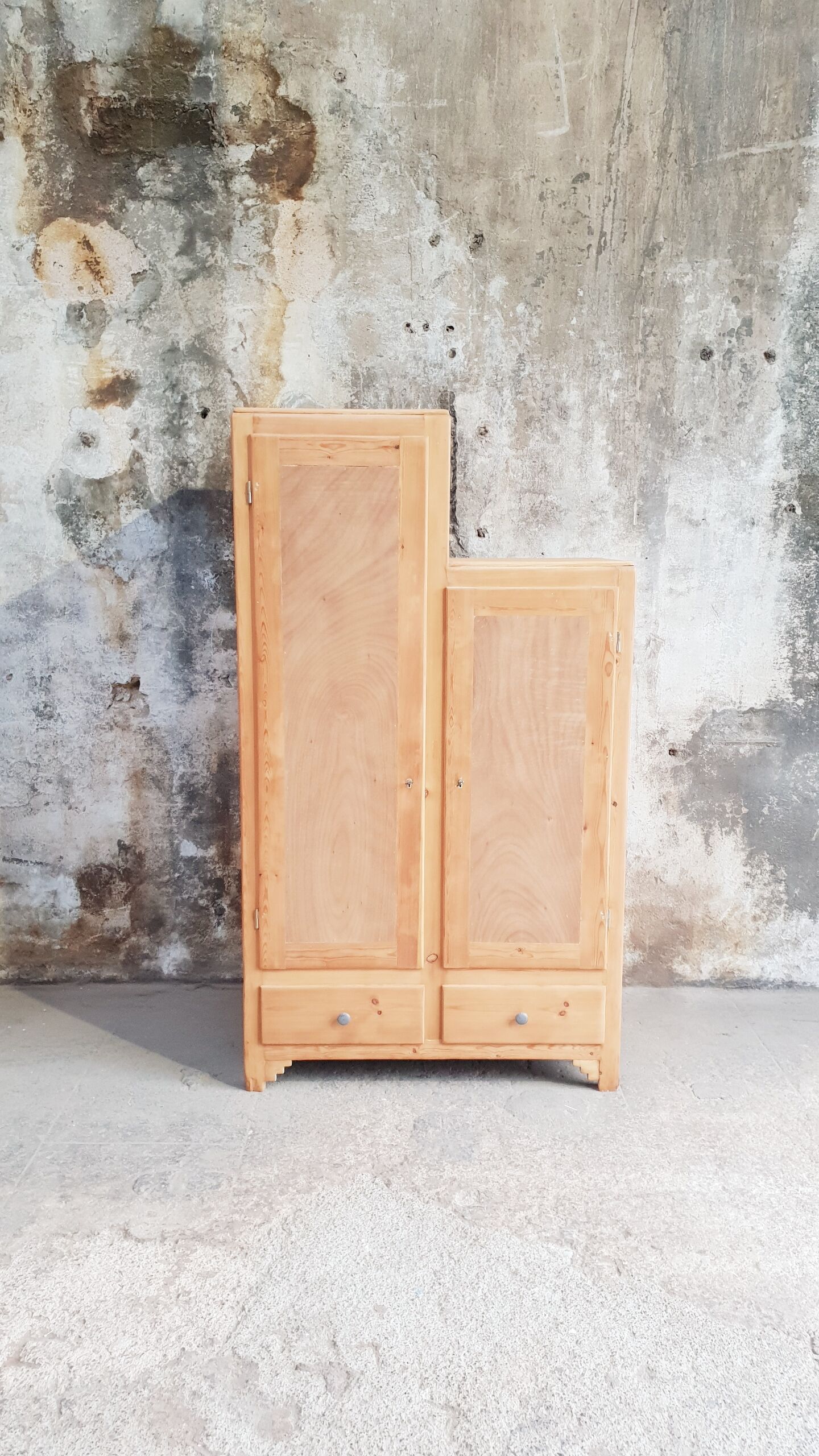 Vintage asymmetrical cabinet