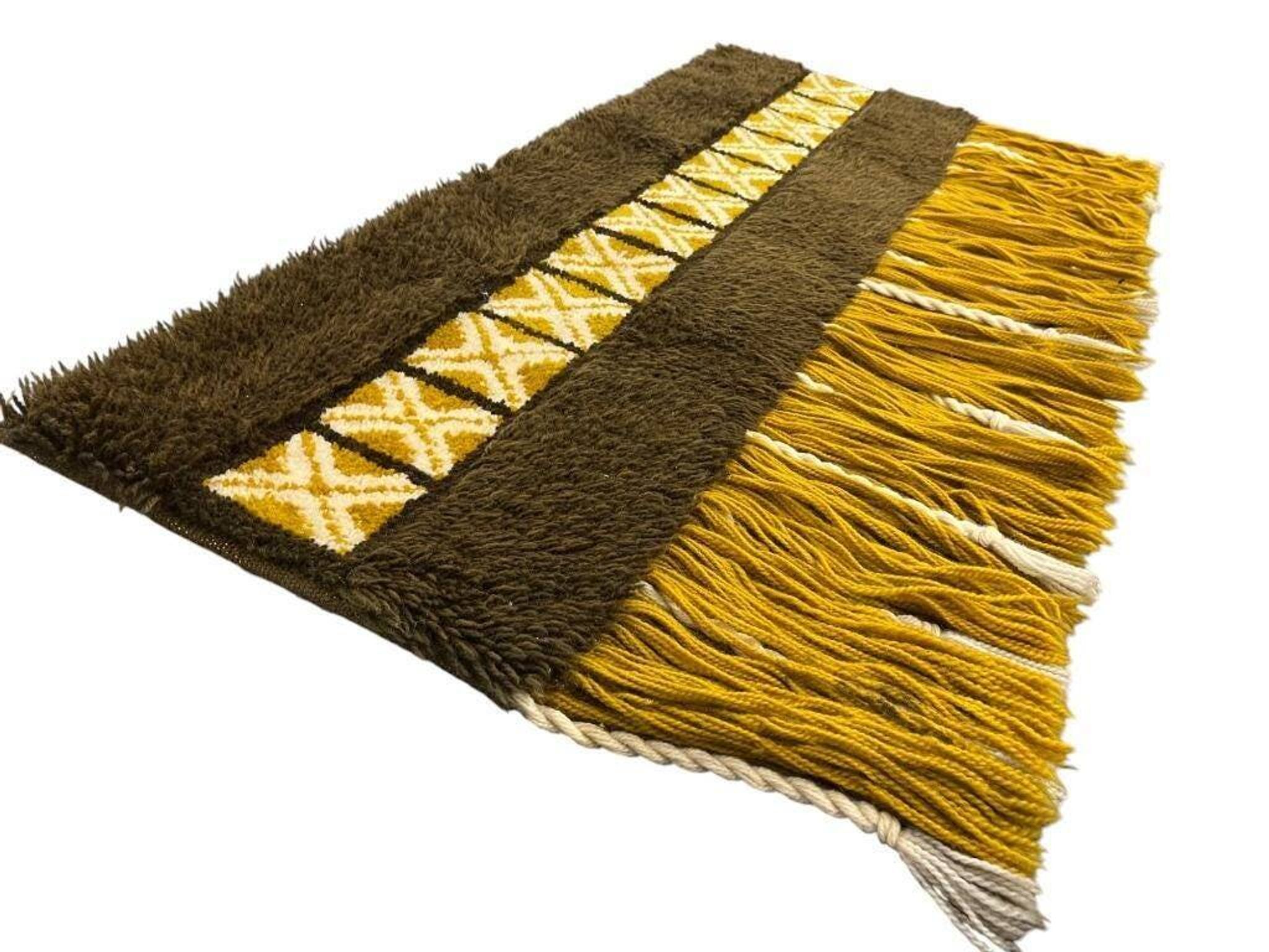 Vintage rug ochre yellow - brown / floor rug / wall tapestry
