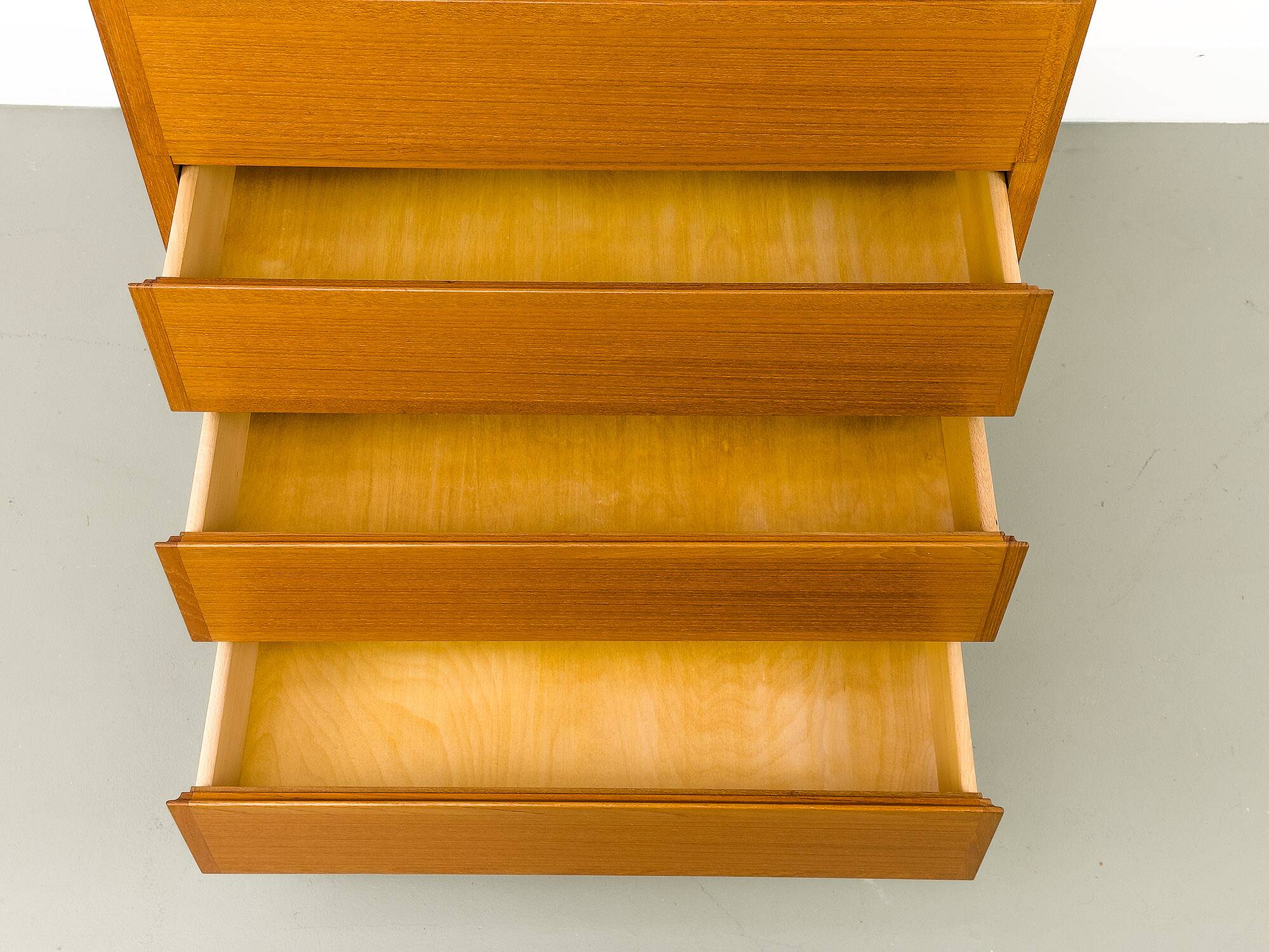 Commode à Tiroirs en Teck d'Omann Jun, 1960s