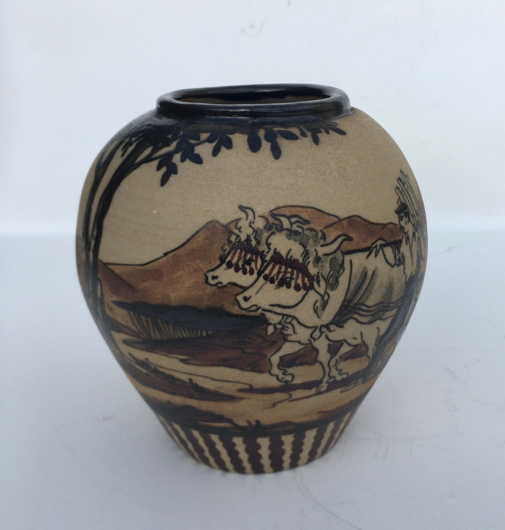 Ciboure Etienne Vilotte sandstone vase