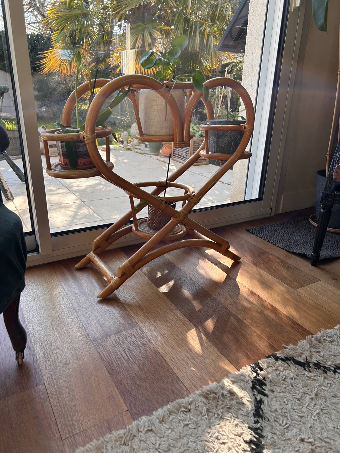 Vintage rattan plant stand – 1970s