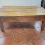 Old coffee table 125/77cms