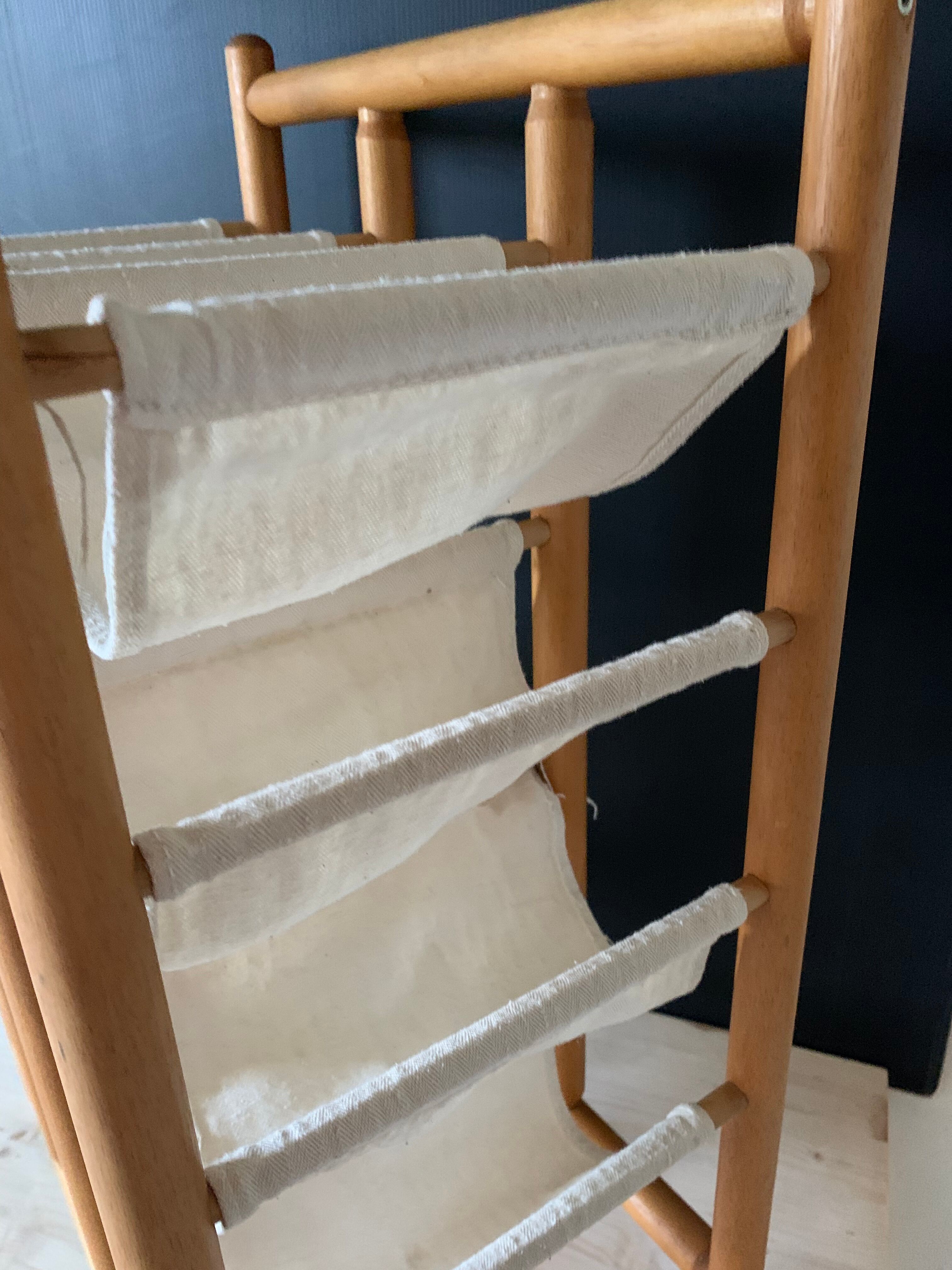 Range bouteilles bois et tissu