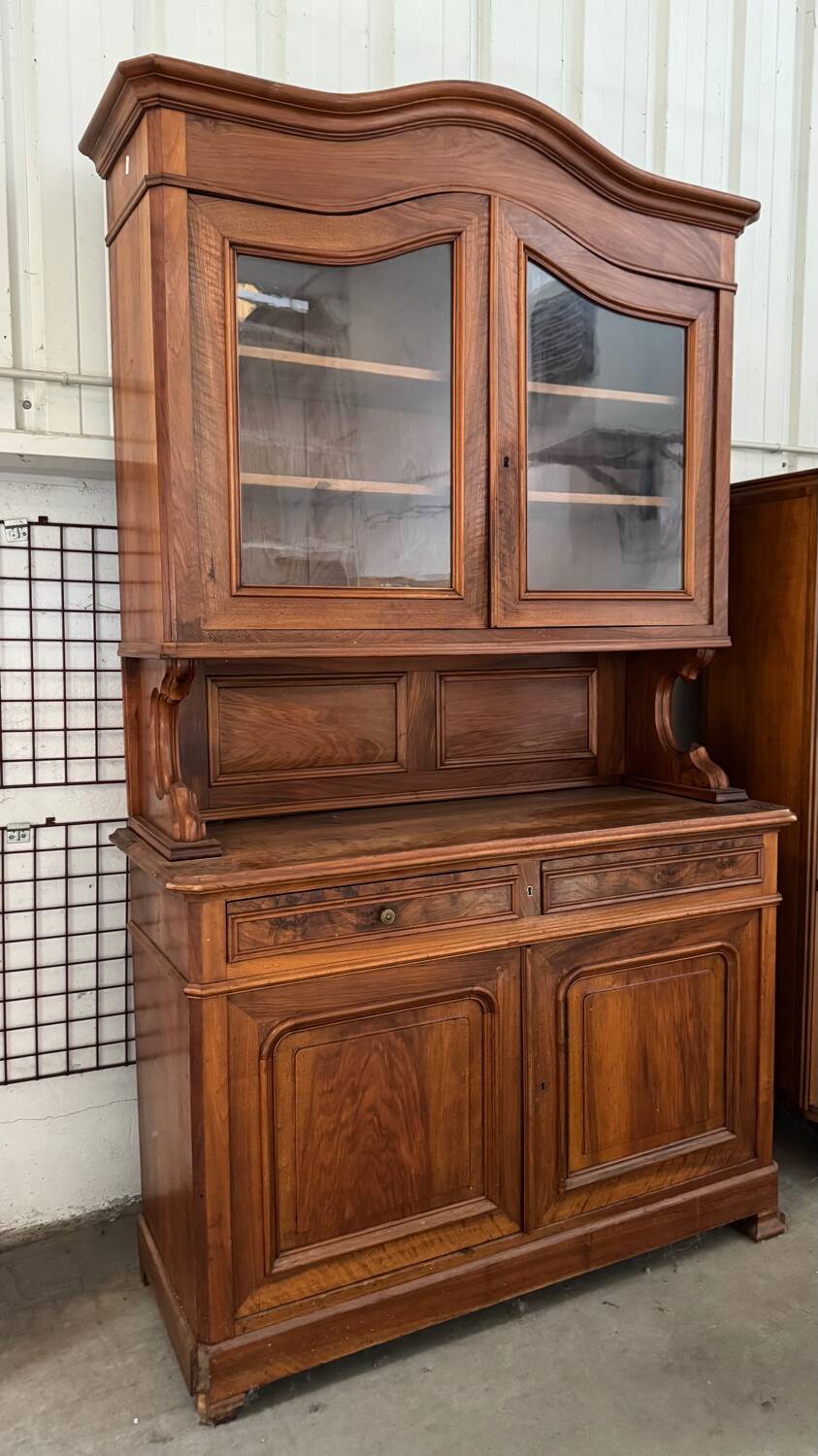 Buffet 2 corps ancien en noyer