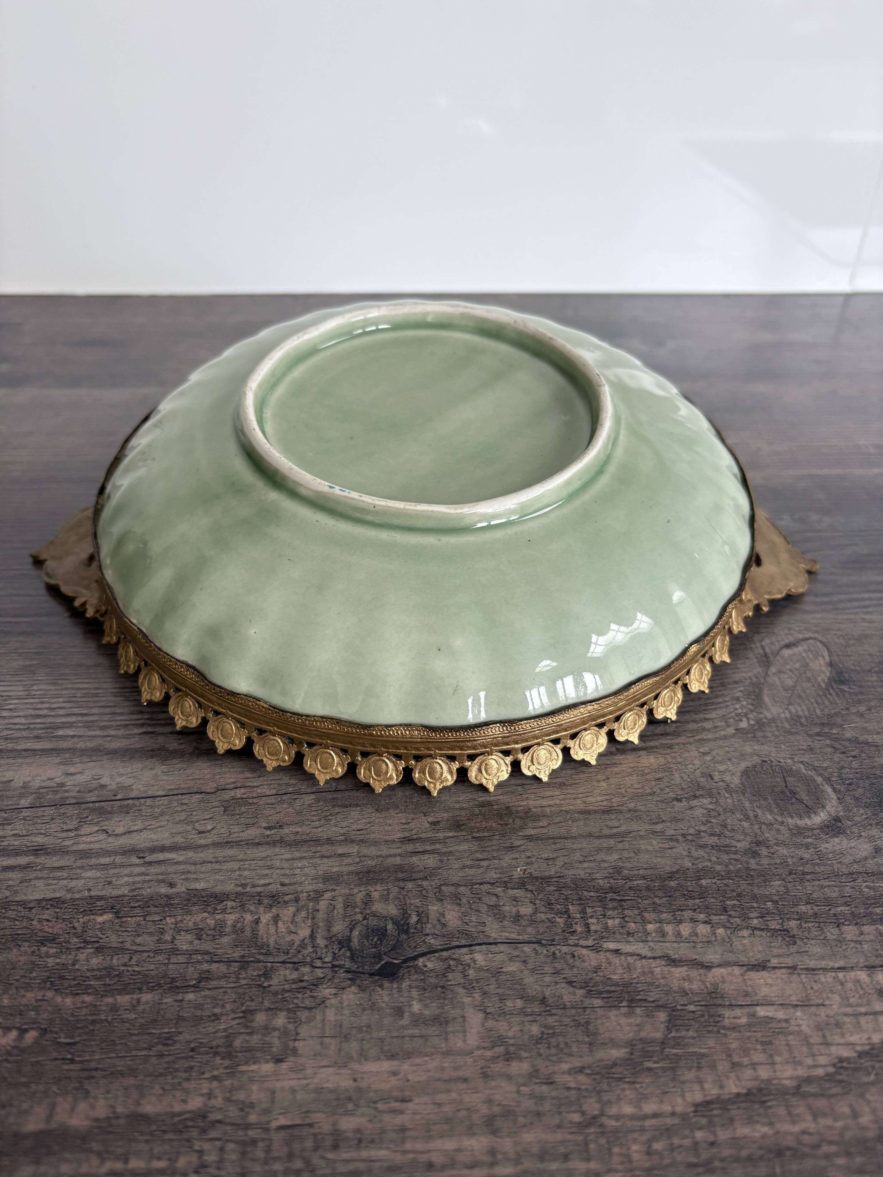 Antique celadon porcelain bowl mounted in gilded bronze, 19th century.