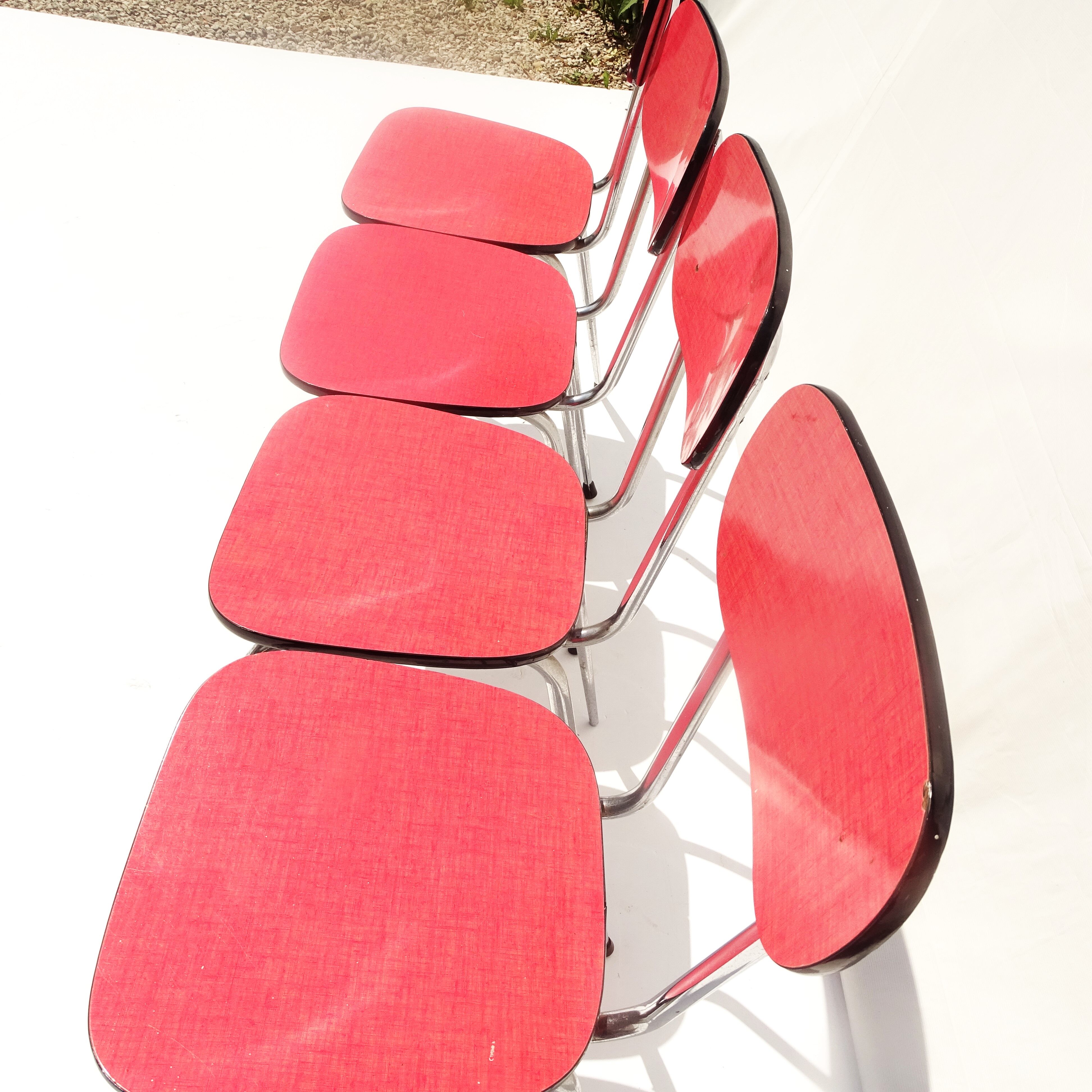 Lot 4 chaises formica rouge