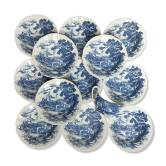 English plates Gien countryside