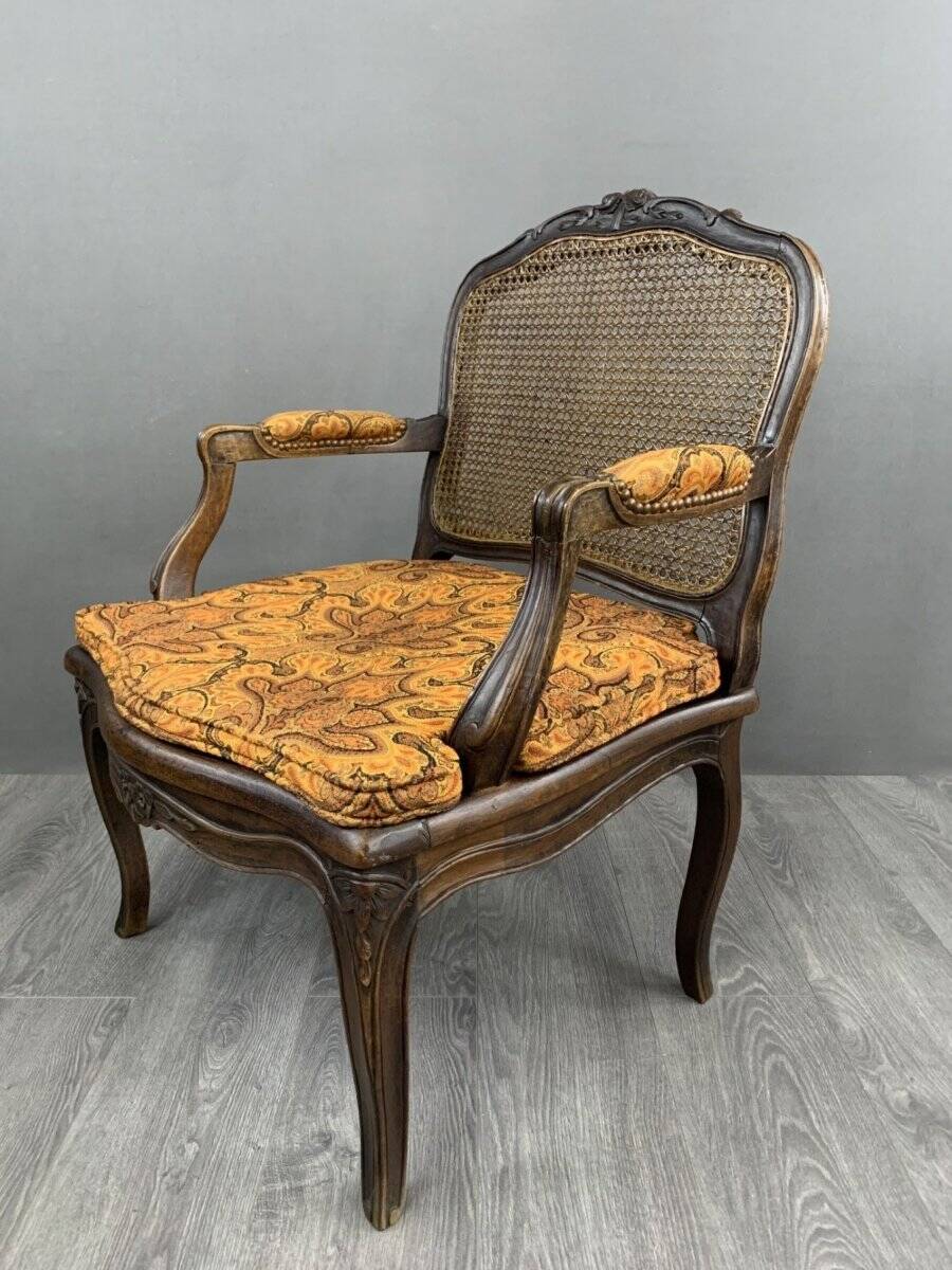 Pair of Louis XV Carved Wood Fluted Armchairs, Late 19th Century