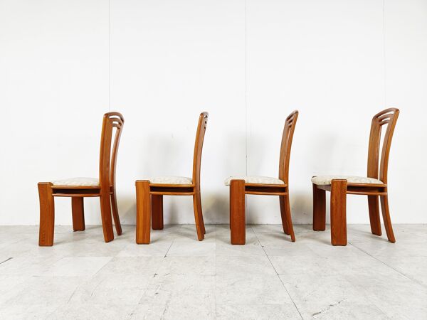 Ensemble de 4 chaises de salle à manger scandinaves vintage, années 1960