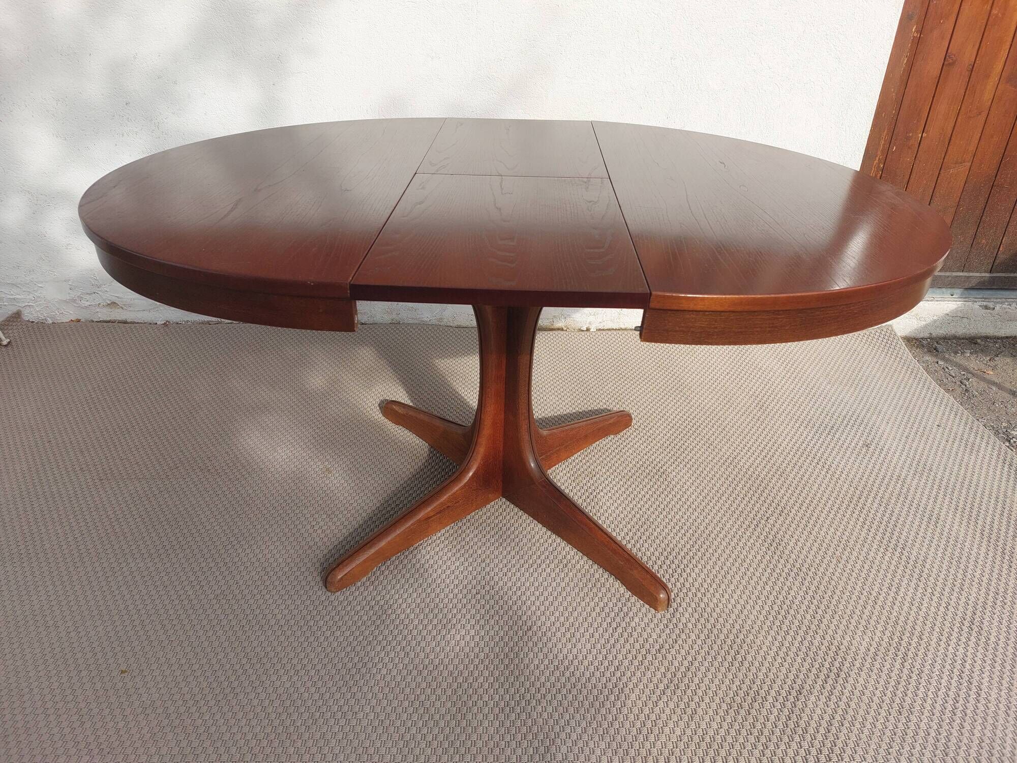 round/oval table with extension, central leg, dark shade, Baumann design