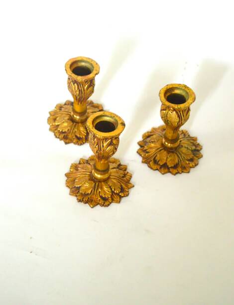 Trio de bougeoirs en bronze