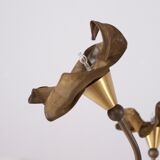 Floral lamp in brass tulle