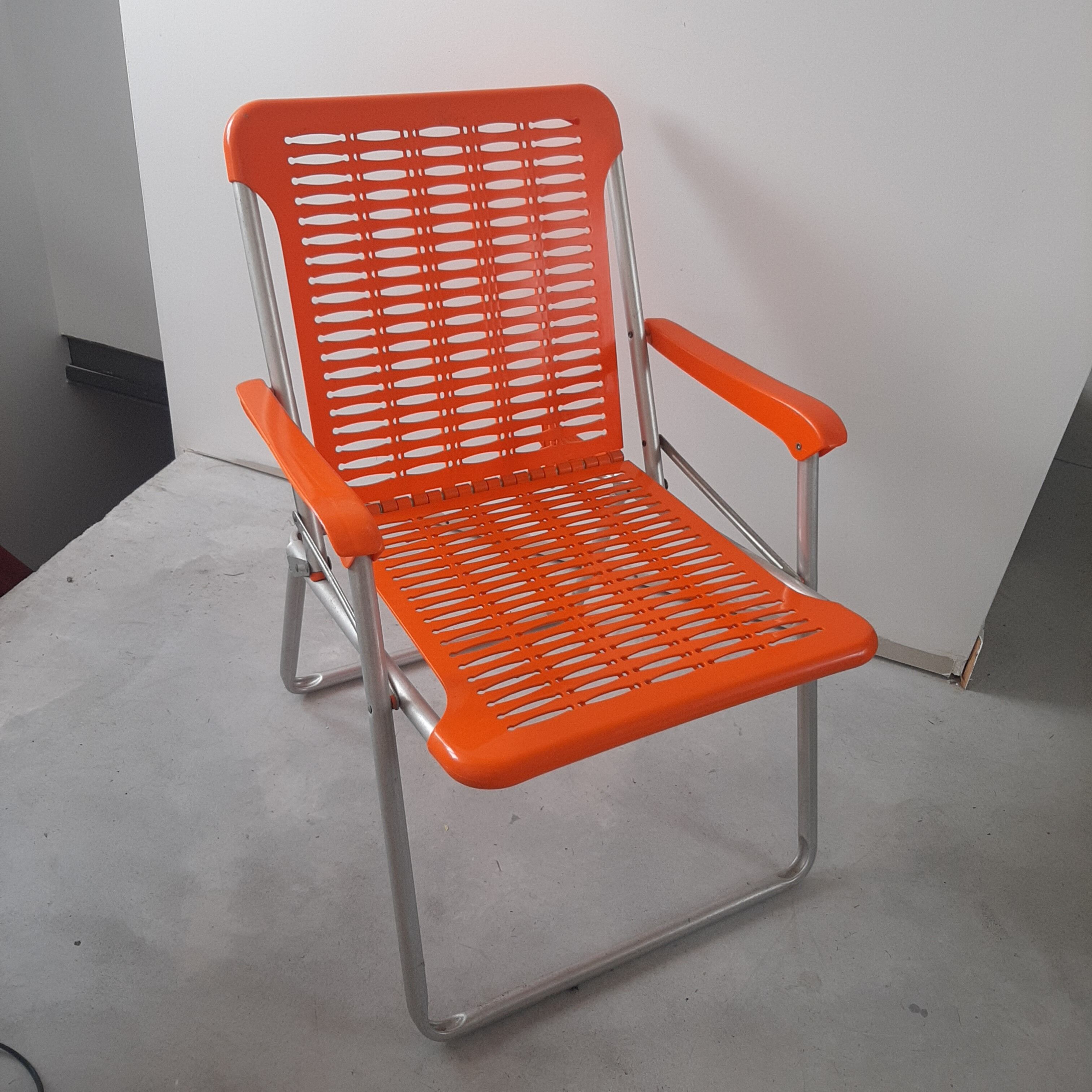 Vintage orange foldable garden armchair Kurz Design (3 armchairs available)