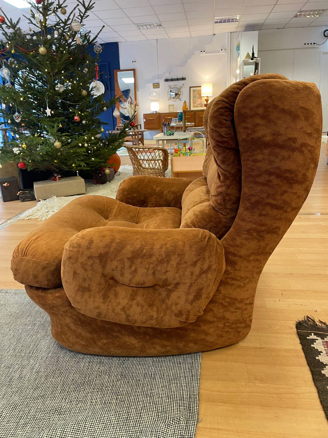 Brown velvet armchair, space age, 70s
