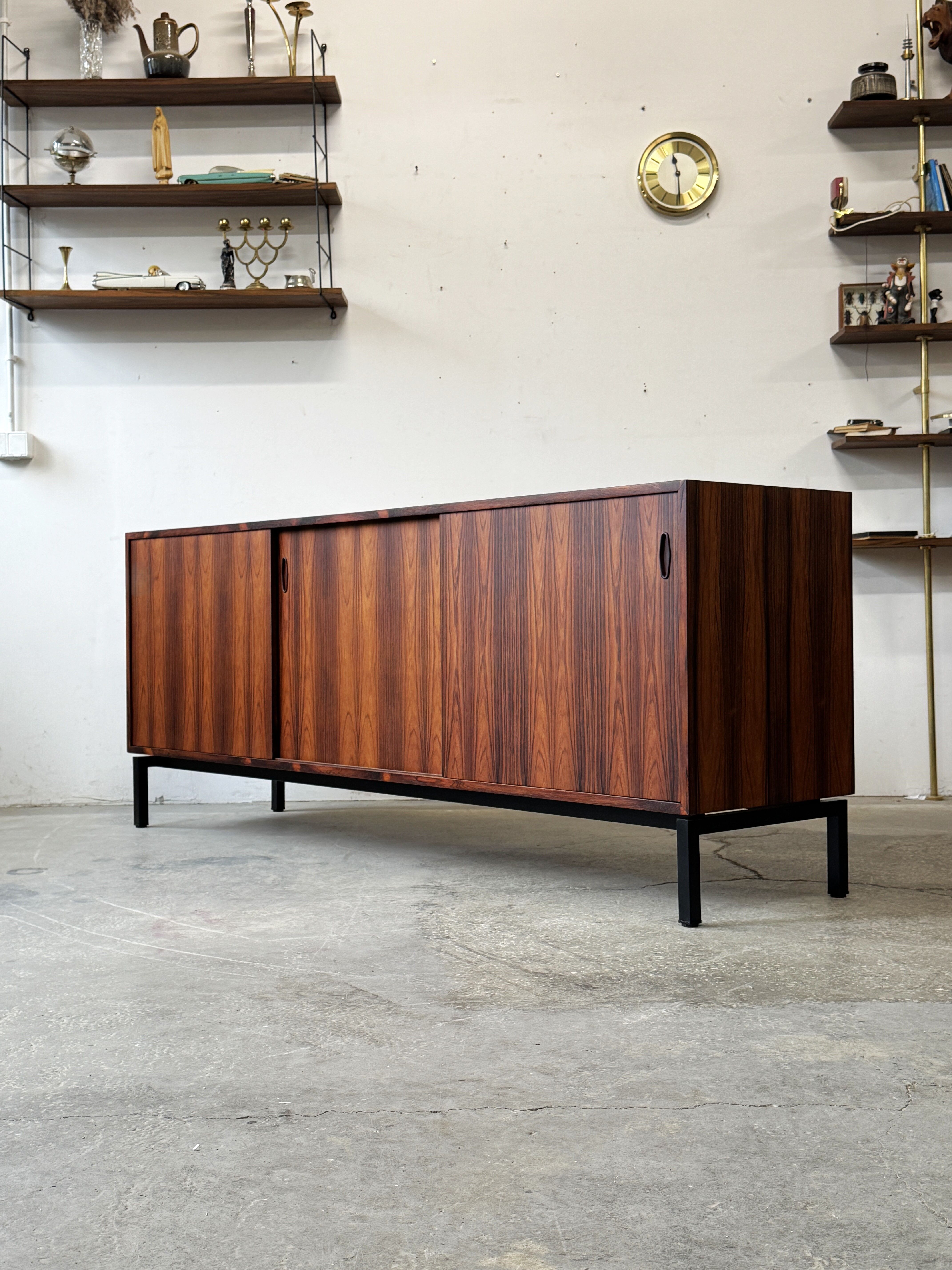 Lowboard Rosewood Chest of Drawers, Denmark 1960s/1970s, mid-c, vntg