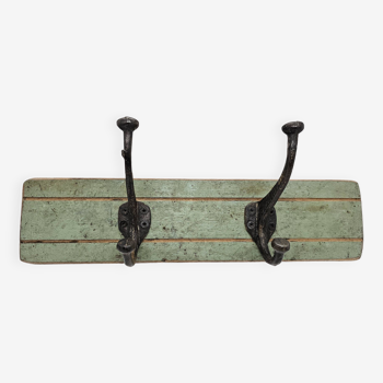 Solid teak coat hook with 2 double cast iron hooks