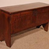 Oak Saber Chest Circa 1600