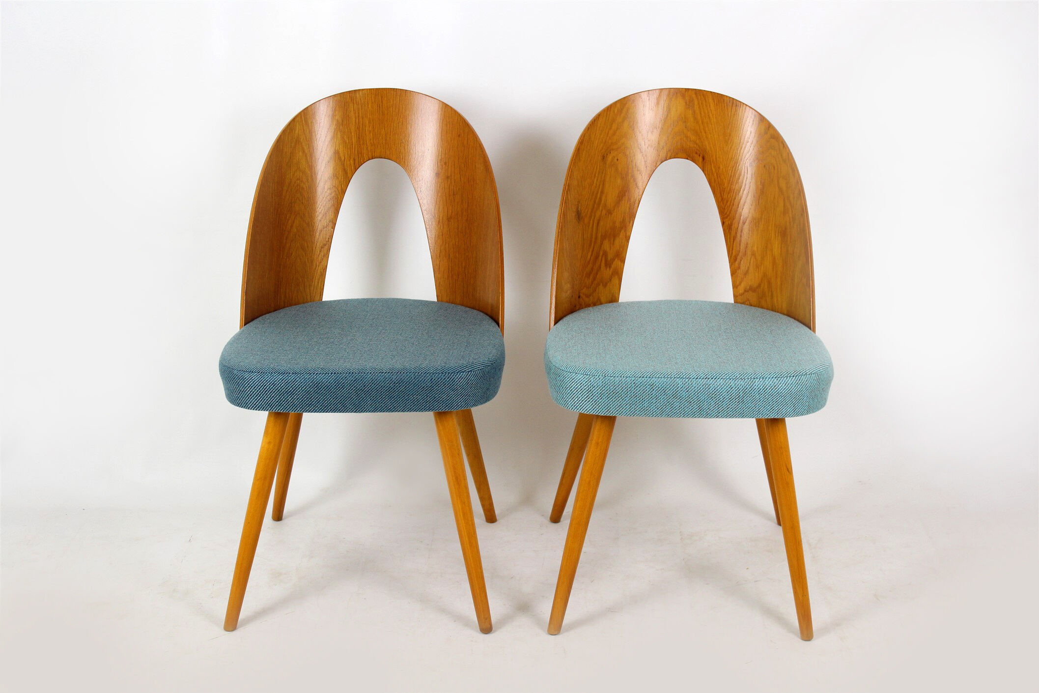 Dining Chairs by Antonin Suman for Tatra, 1960s, Set of 4