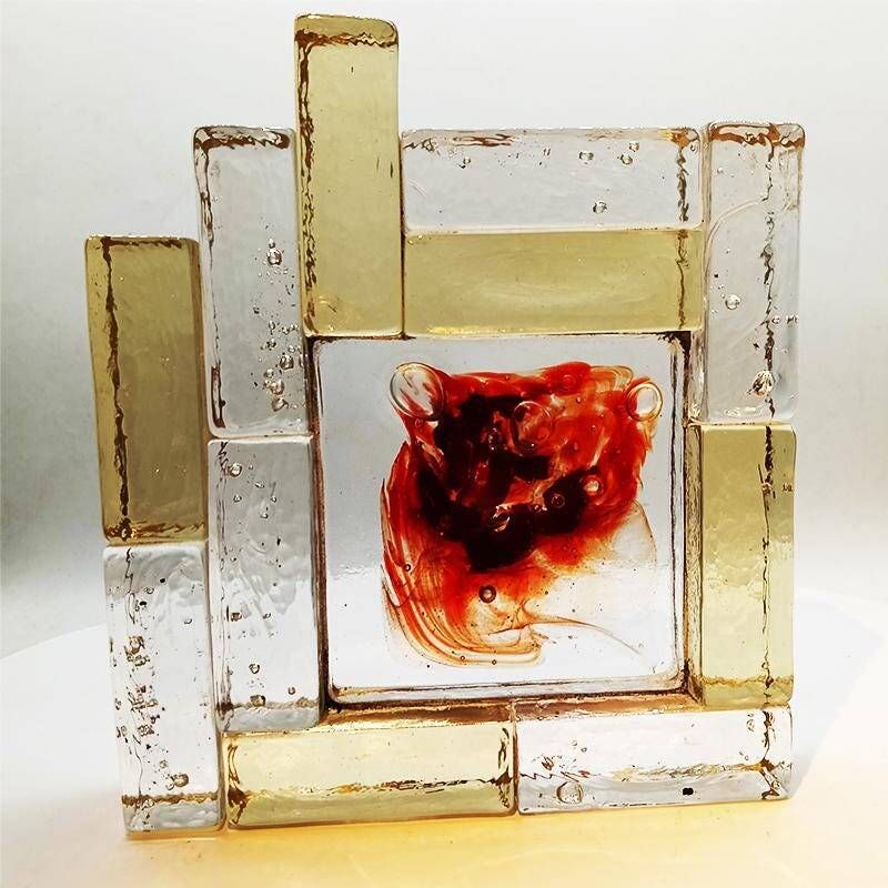 1950s rare large ashtray / sculpture in hand-blown artistic Murano glass attributed to Toni Zuccheri.