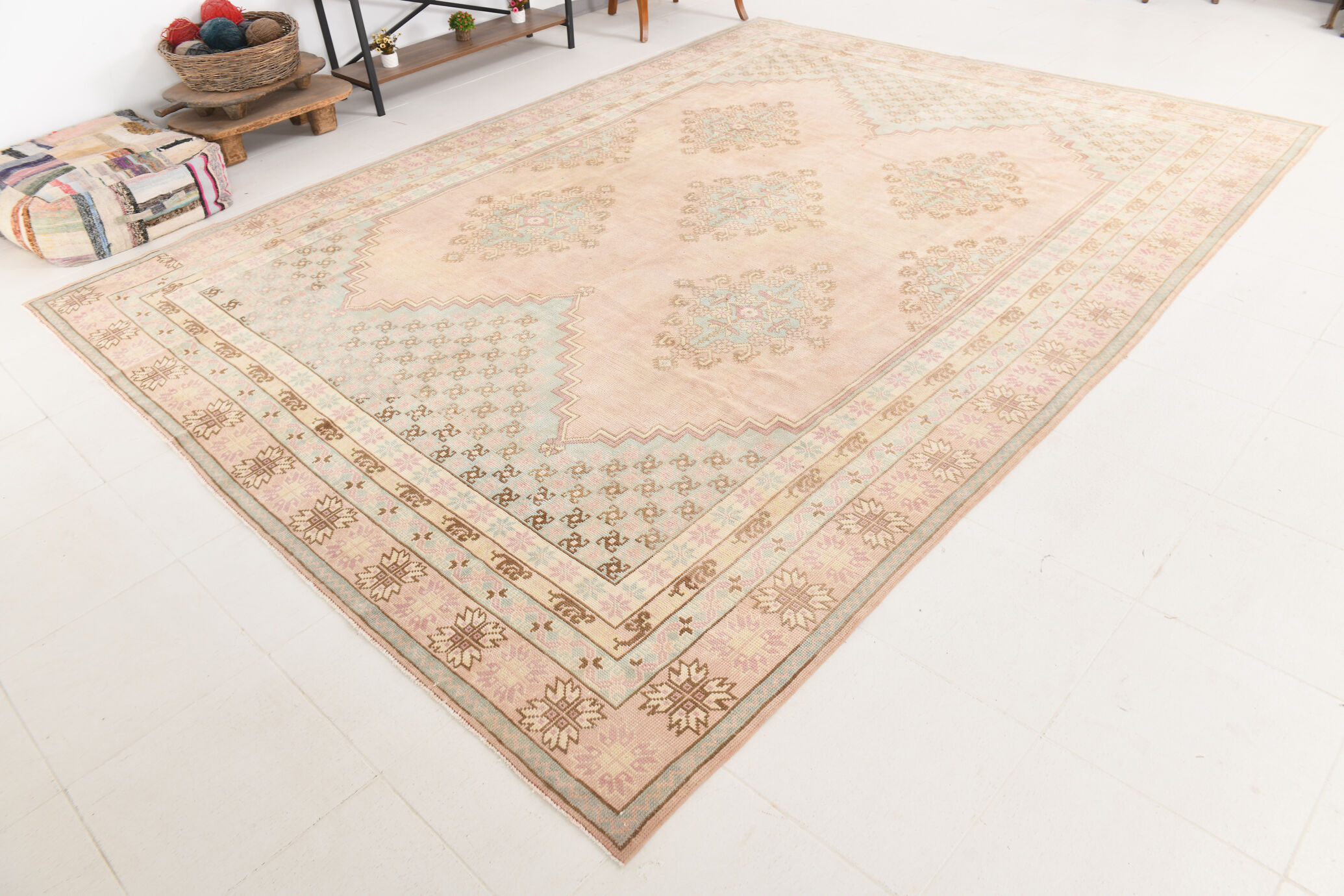 9x12 Oversize Persian Rug,280x386Cm