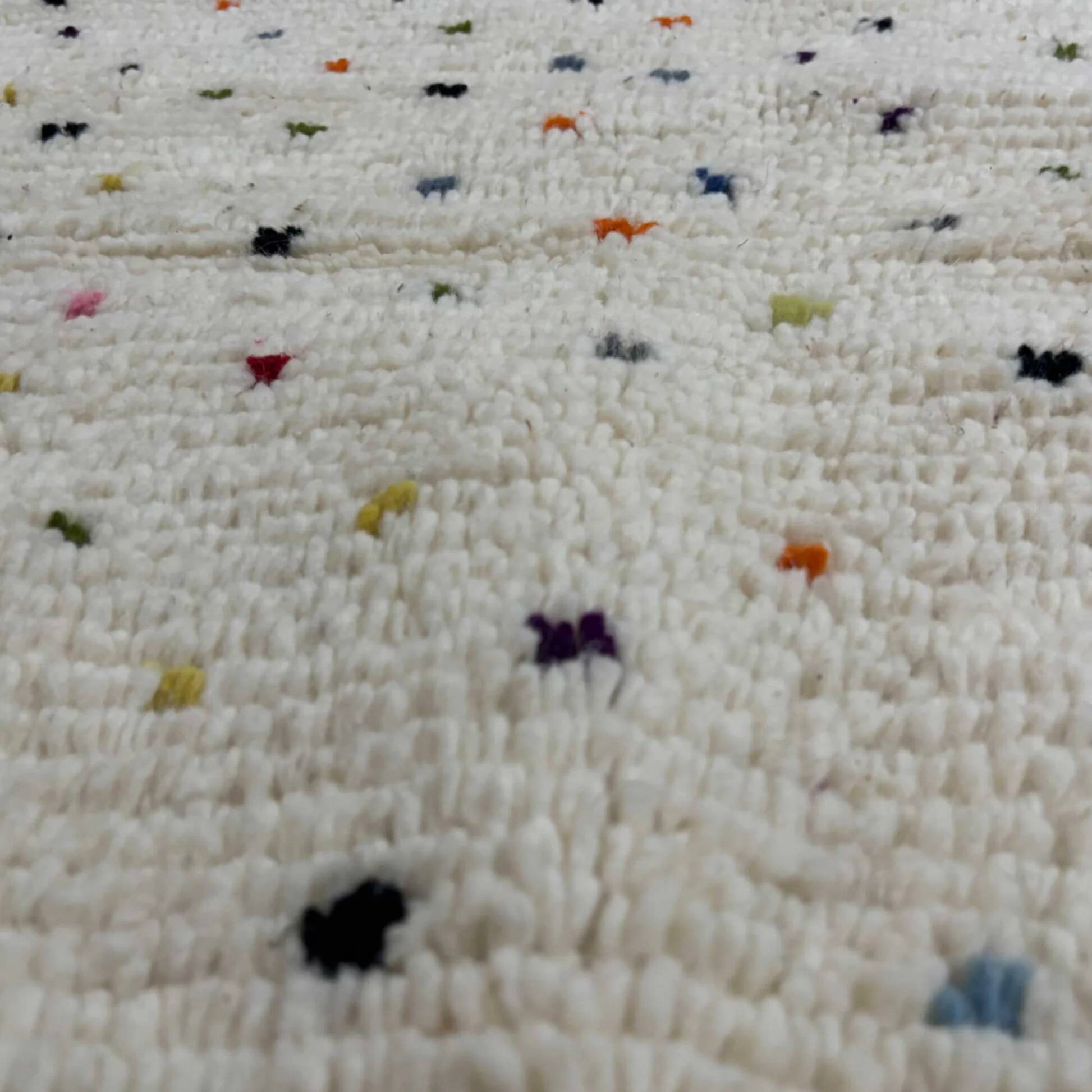 Beni Ouarain Berber Rug • Small colored dot pattern