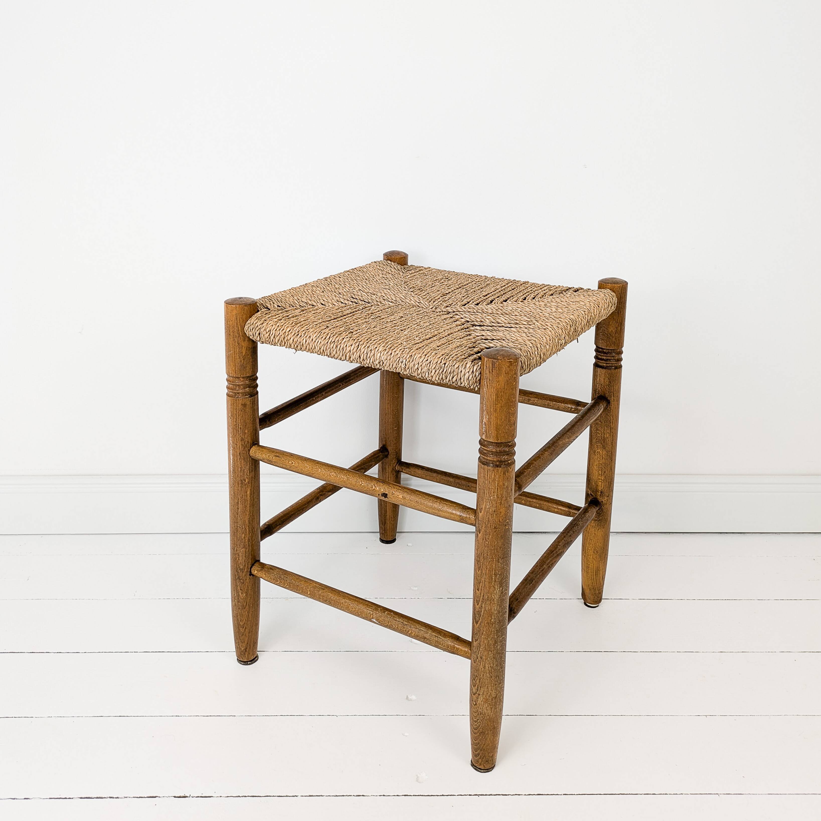 Tabouret mid century rustique