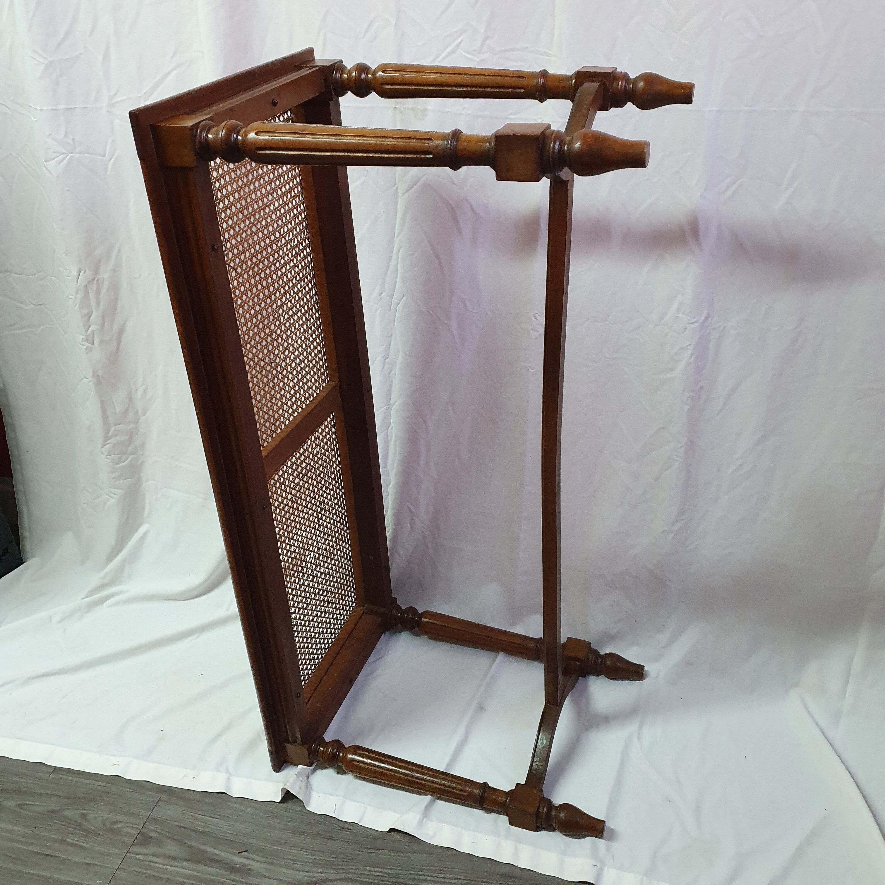 Napoleon piano bench