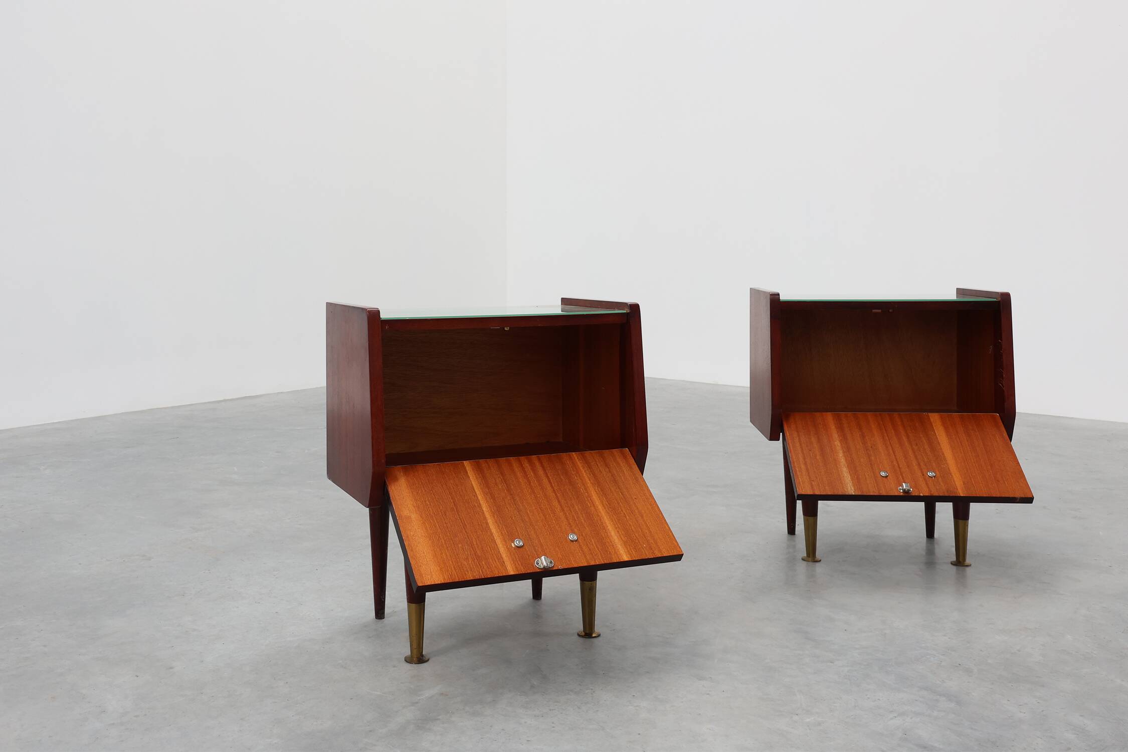 Pair vintage nightstands in wood veneer, Belgium 1950s
