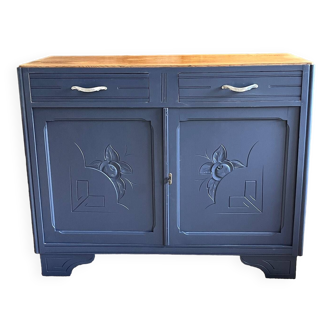 Buffet parisien bois brut et bleu profond