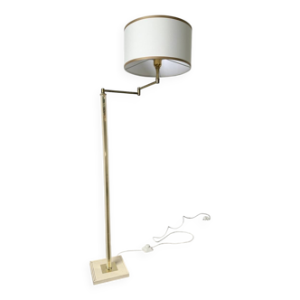 Lampadaire à bras articulé en métal laitonné