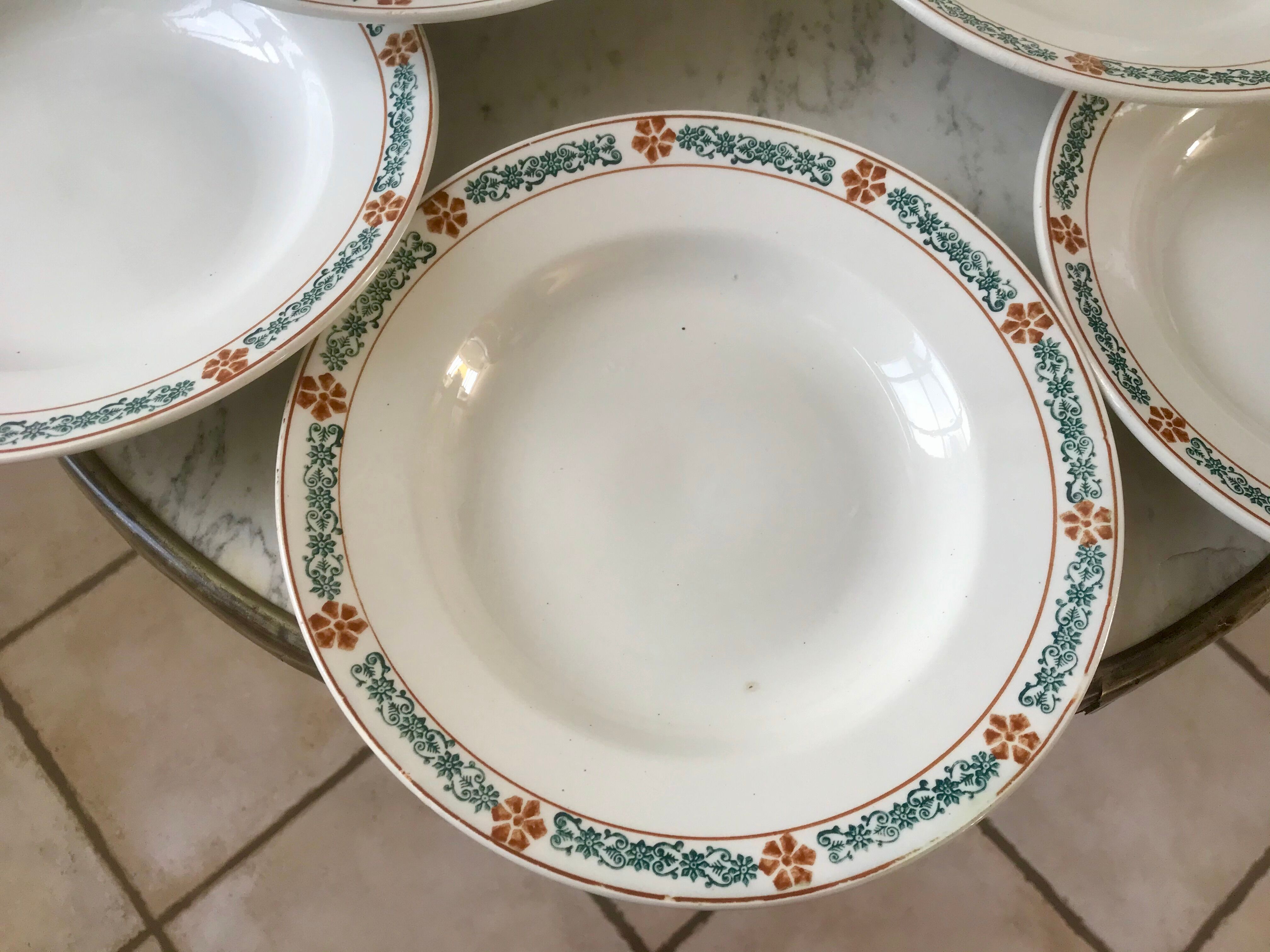 lot of 8 hollow plates Terre de Fer St Amand model "Molière" XXth