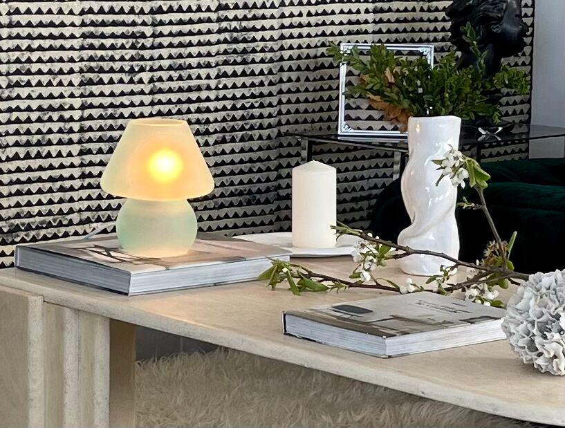 Frosted glass mushroom lamp