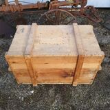 Military wood trunk