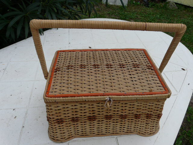 Vintage sewing box wicker bamboo 1950