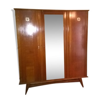 Wardrobe 3 doors wood and plywood year 50