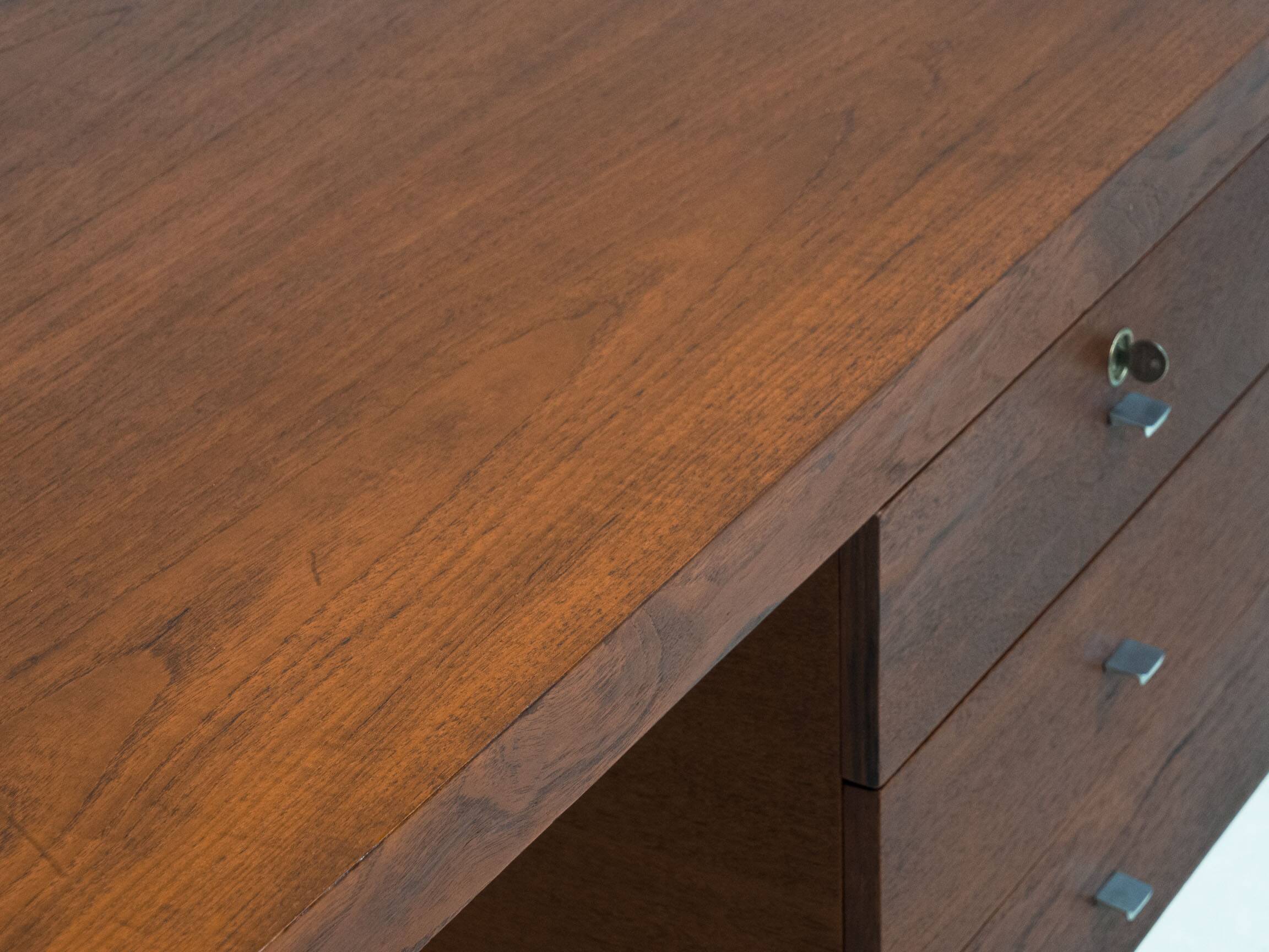 Meurop ‘Standard’ writing desk by Pierre Guariche