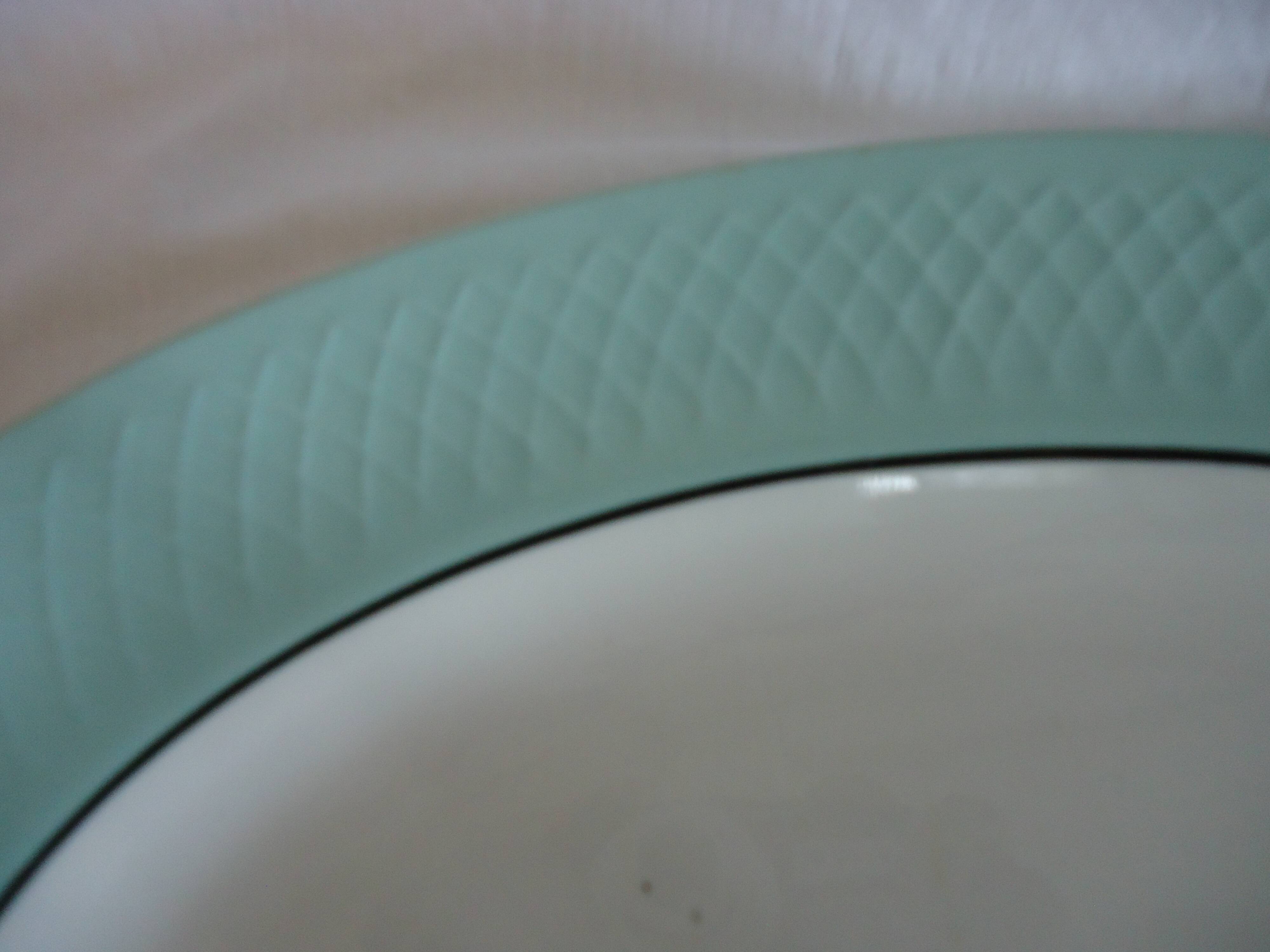 Moulin des loups oval serving dish, white with celadon-colored edges