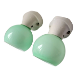 Duo of wall lamps in porcelain and green opaline