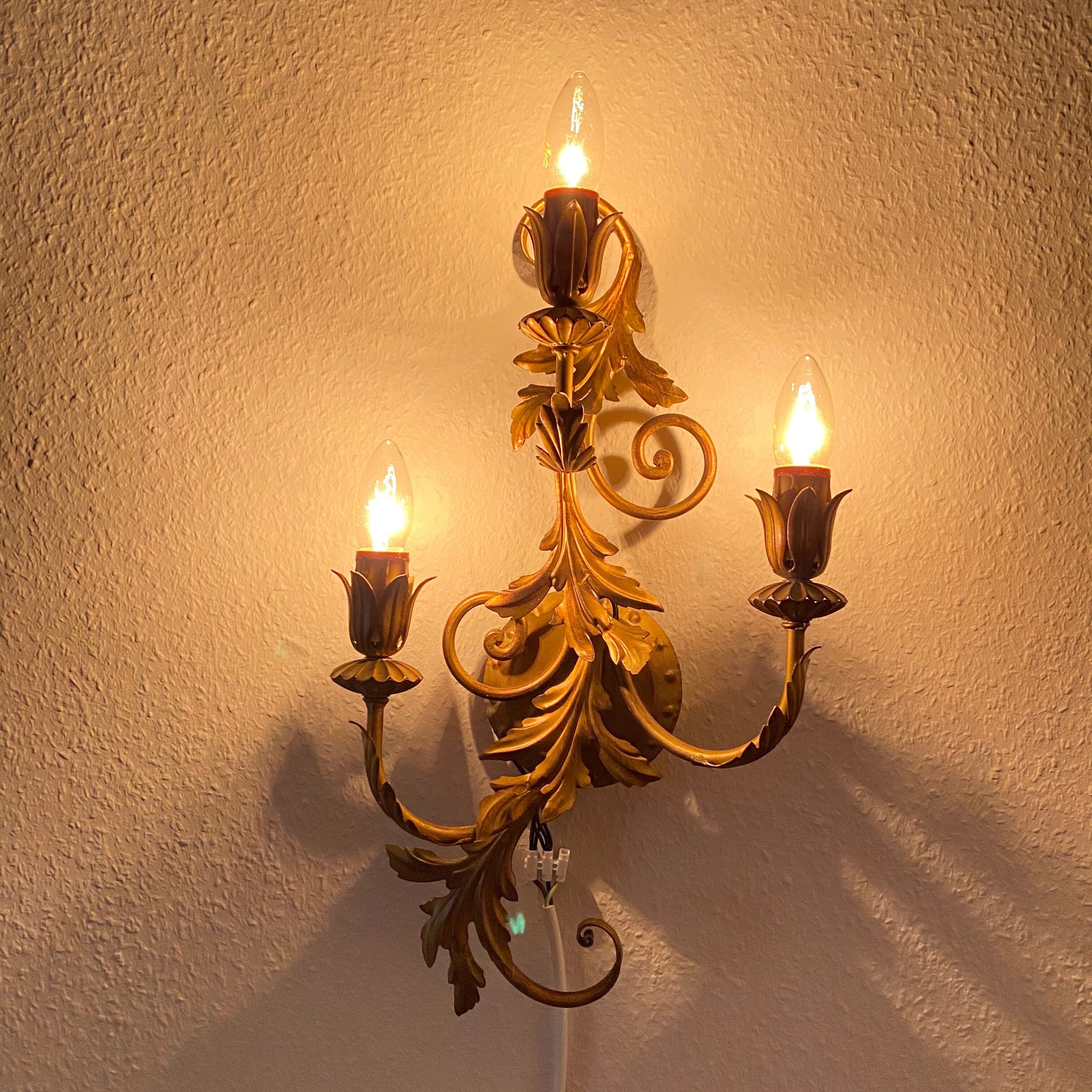 Florentine wall lamp, Regency Lamp, 60s interior.