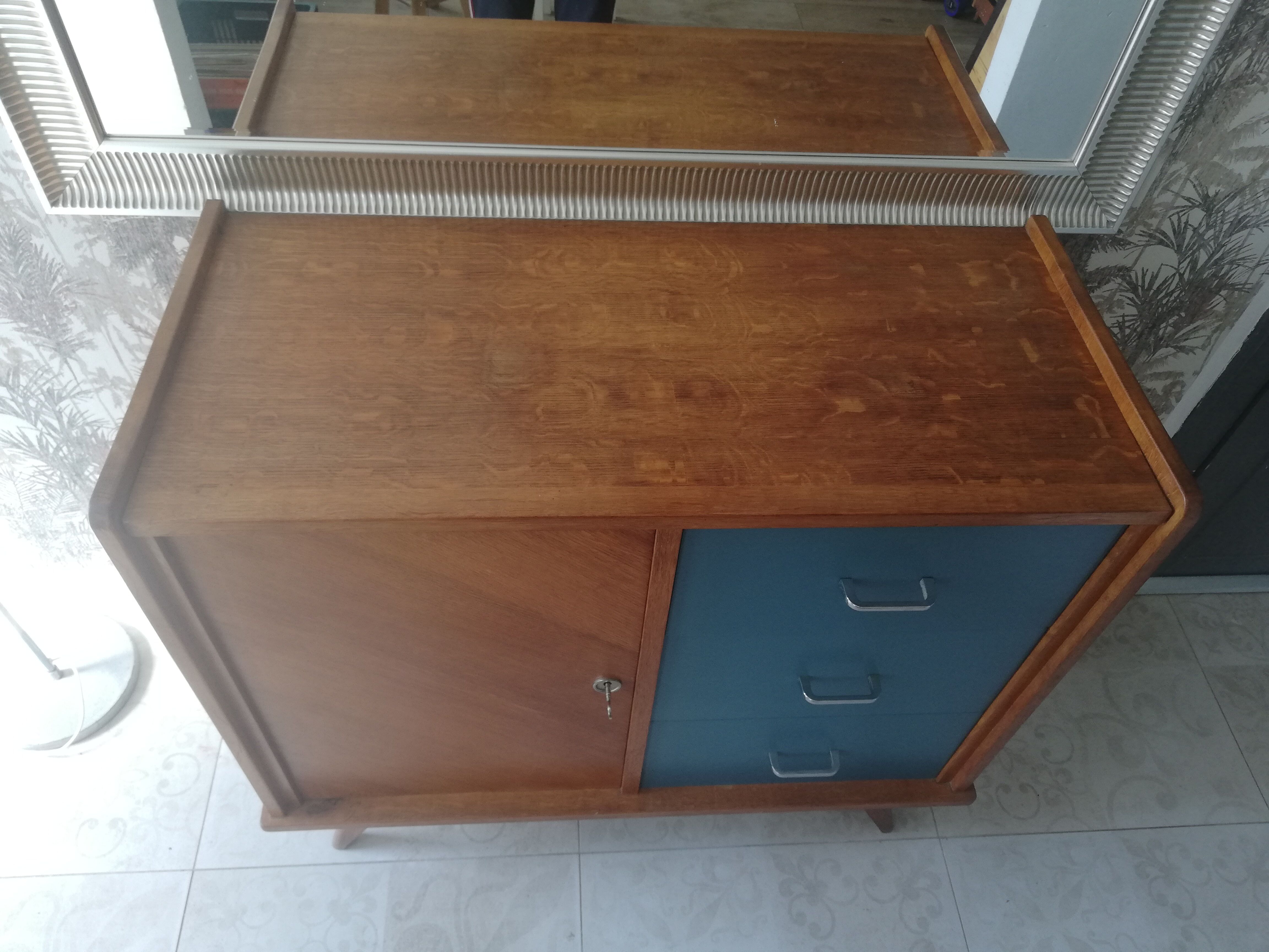 Bahut ou commode chêne années 50