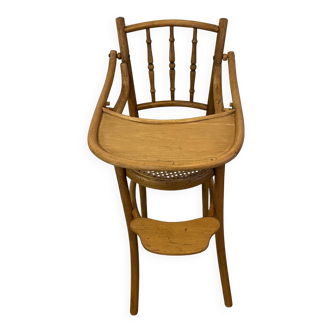 Baby high chair in curved beech