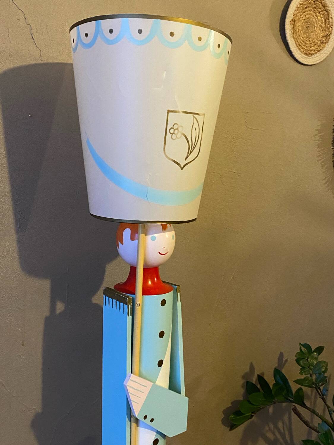 Vintage soldier floor lamp Suzanne bonnichon