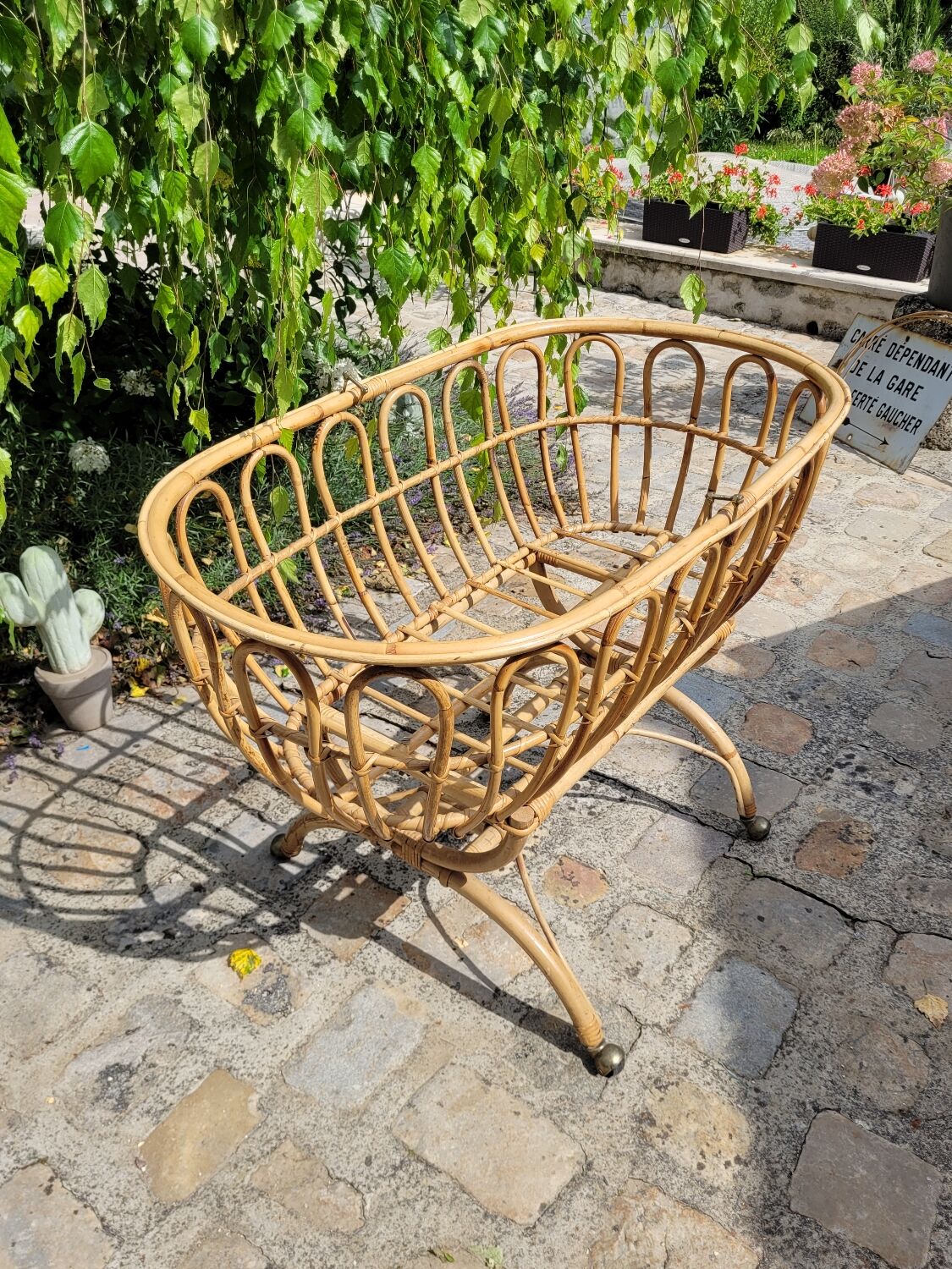 Vintage rattan crib