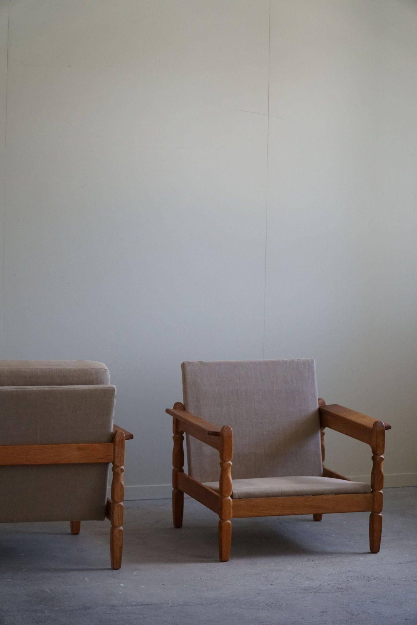Modern Danish, Pair of Lounge Armchairs in Oak and Linen, Henning Kjærnulf, 1960s