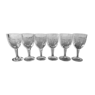 Set of 6 engraved crystal glasses